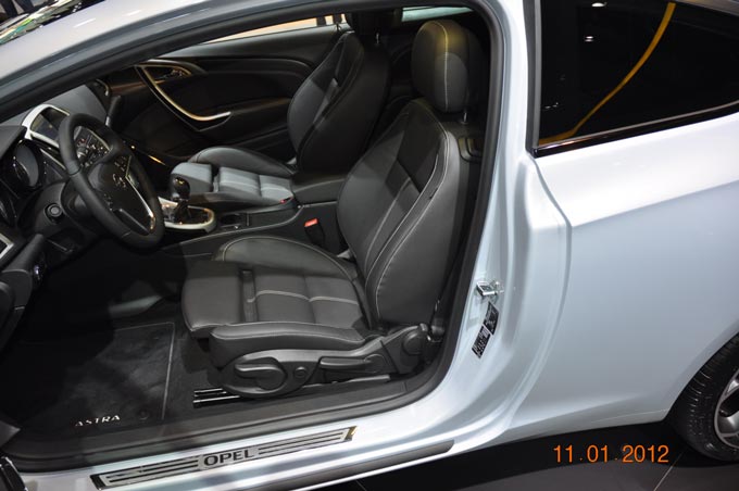 Fotele Opel Astra GTC