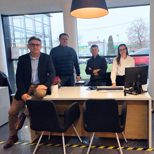 Zespół serwisu samochodowego Dixi-Car Plaza