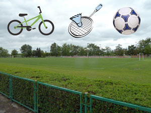 Boisko, piłka, badminton, rower