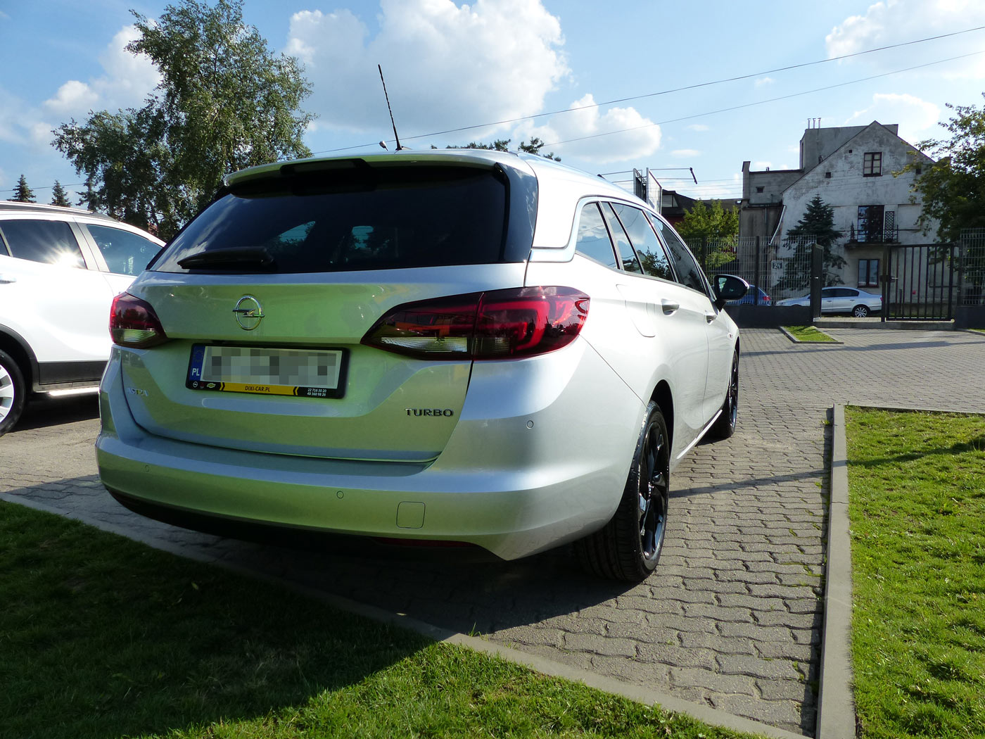 Opel Astra K Elite tylna klapa