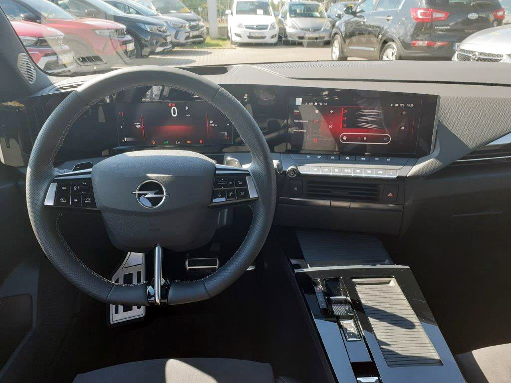 Deska rozdzielcza nowy Opel Astra L