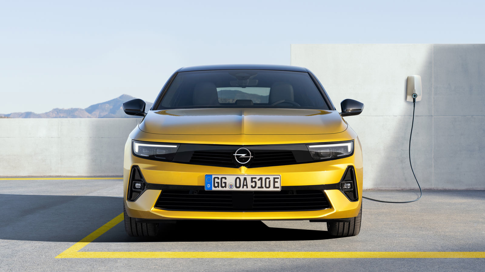 Opel Astra PHEV, hybryda ładowana z gniazdka