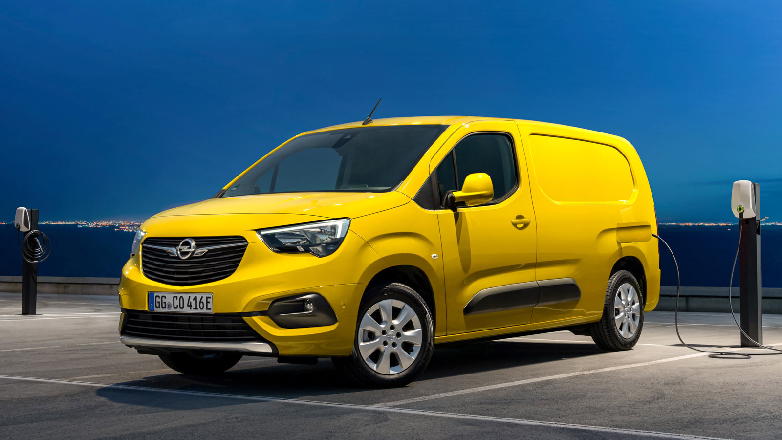 Nowy Opel Combo-e Cargo elektryczny
