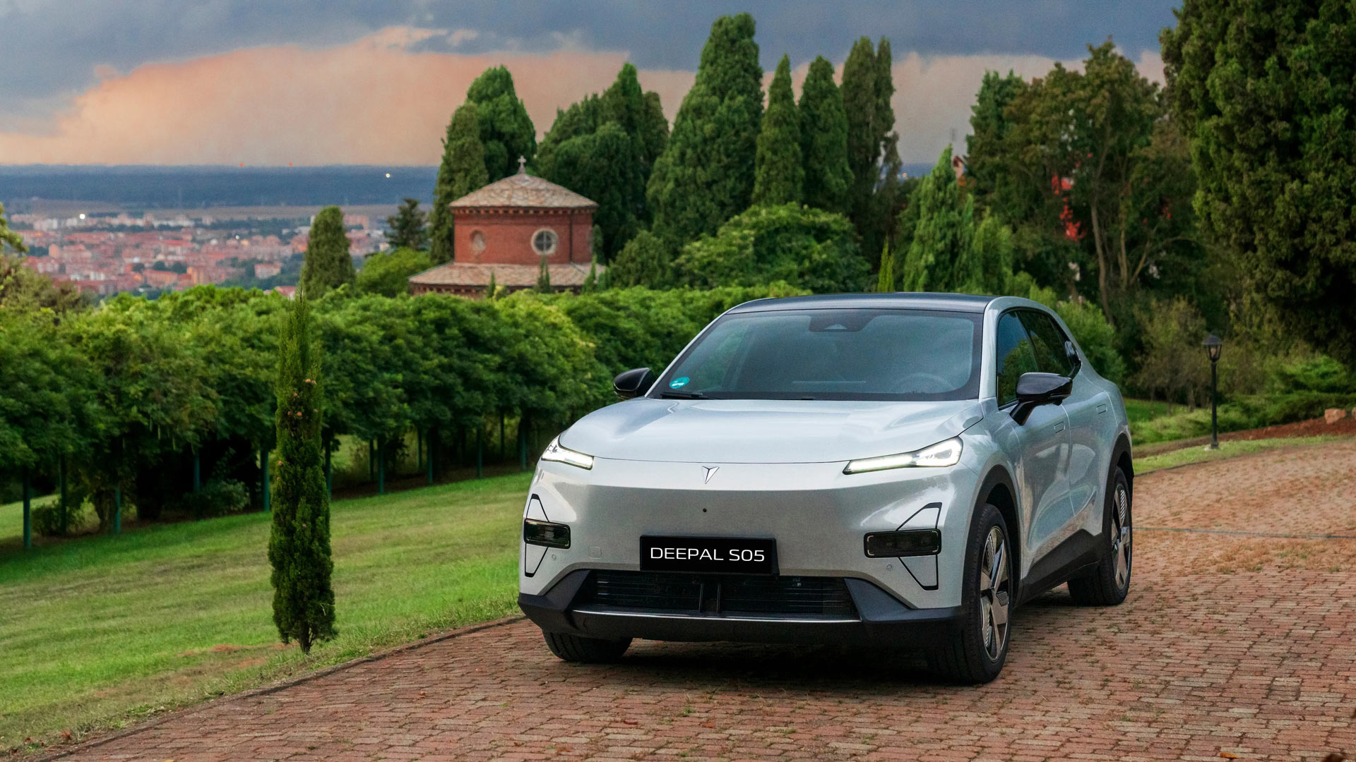 Nowy Changan Deepal S05. cena EV