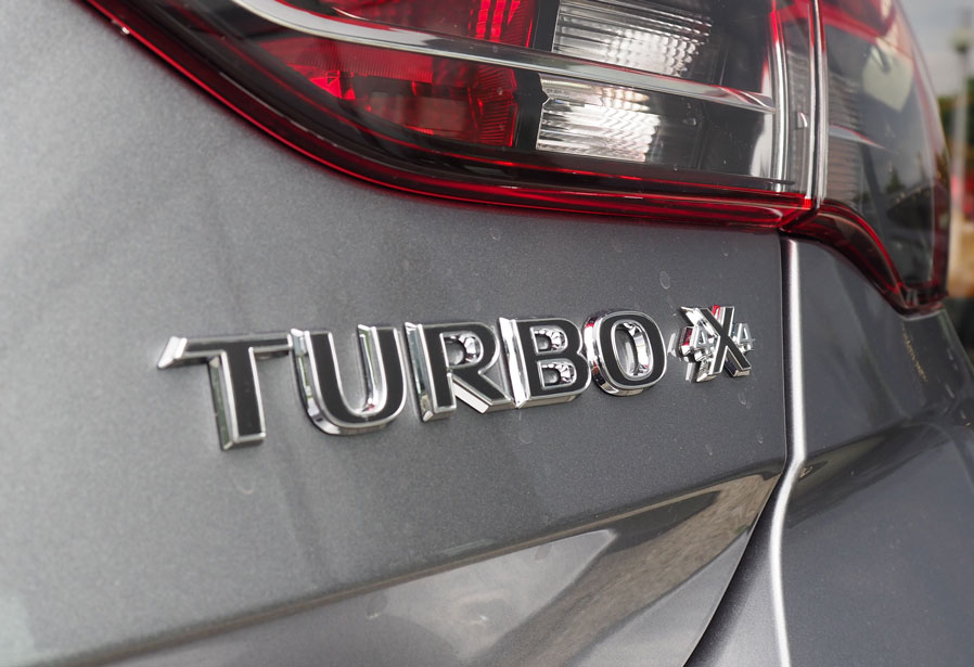 Emblemat Turbo 4x4 tylna klapa