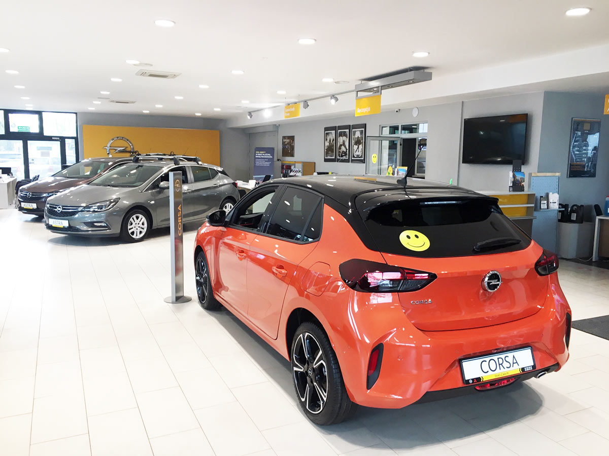 salony Opel