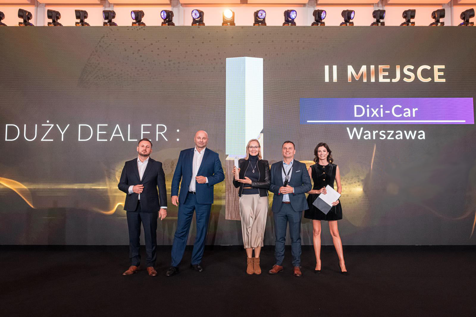 Duży dealer samochodowy w Polska, laureat konkursu