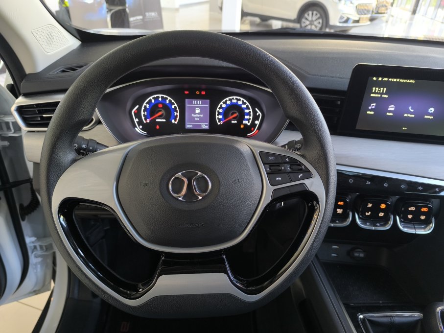 BAIC Beijing 3 Luxury 1.5 136KM MT6 2WD zdjęcie nr 10