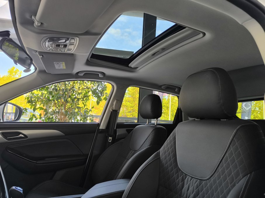 Kabina BAIC Beijing 3 2025