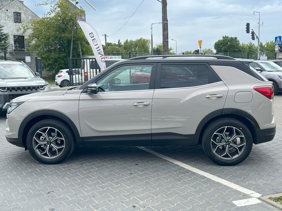SsangYong KGM Korando benzyna