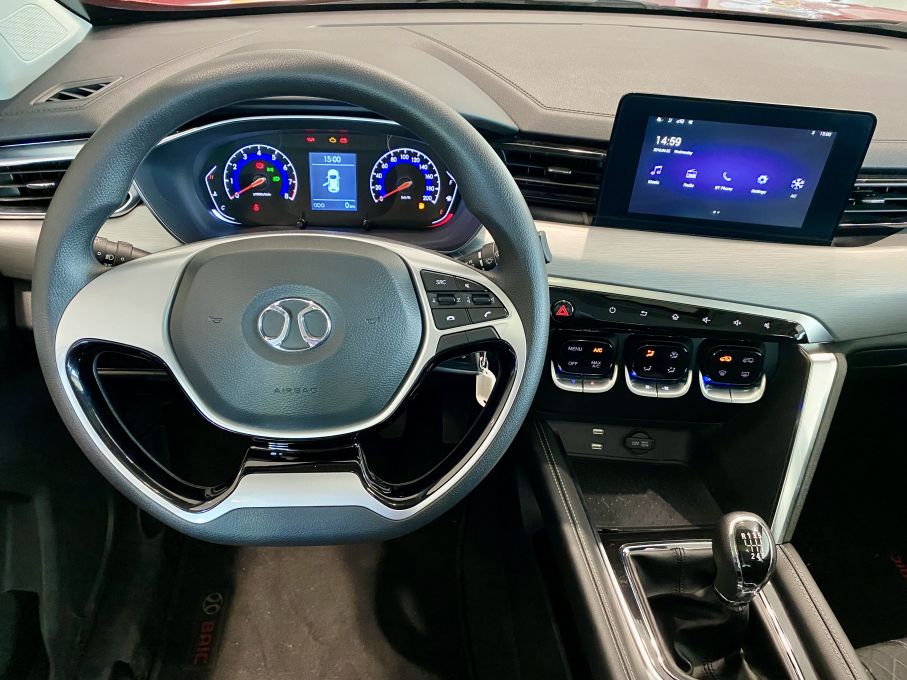 Nowy BAIC Beijing 3 tanio