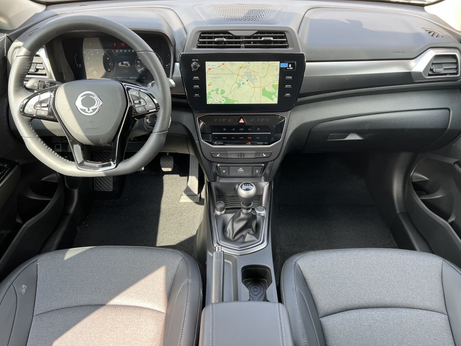 Nowy SsangYong KGM Tivoli tanio