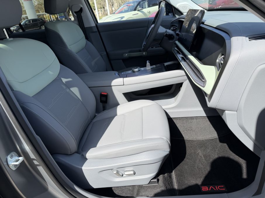 Kabina BAIC BJ30 2025