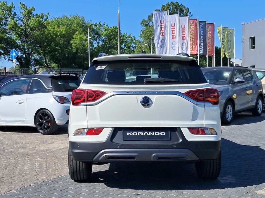 SsangYong KGM Korando benzyna