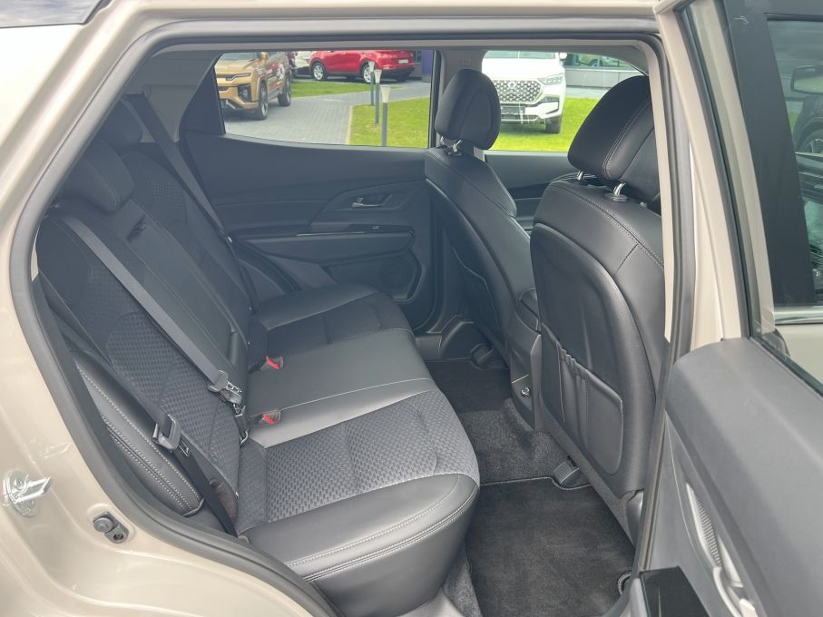 SsangYong KGM Korando 2025 salon