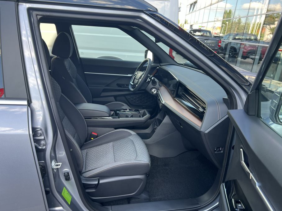 Kabina SsangYong KGM Torres 2026