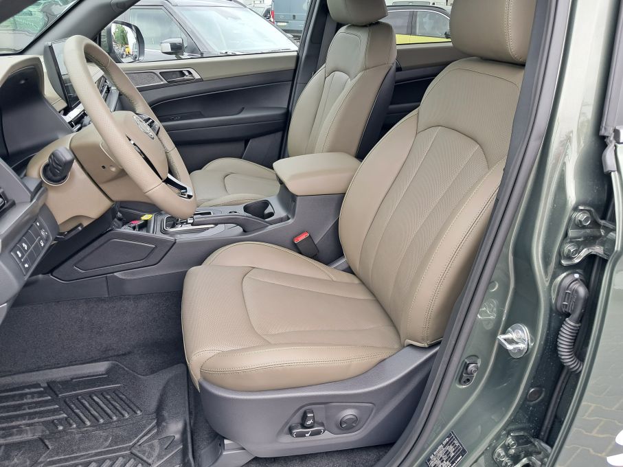 SsangYong KGM Musso Grand Warszawa