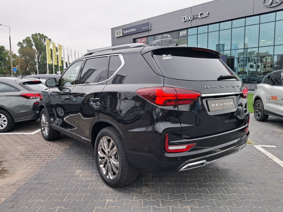 Nowy KGM Rexton Black Edition Beżowa tapicerka/2.2D 202KM AT8 4x4