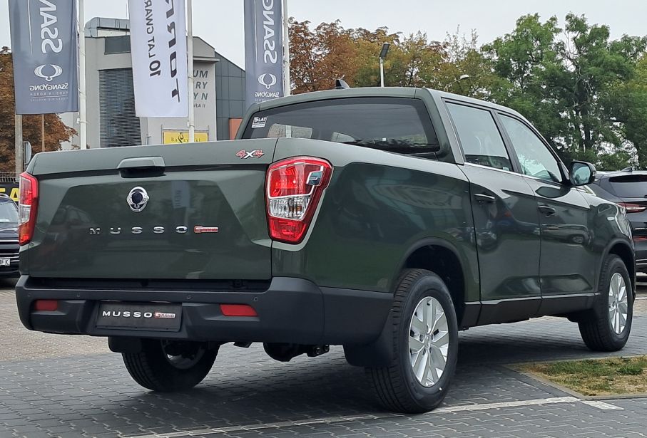 KGM Musso Grand Adventure 2.2D 202KM AT6 4x4
