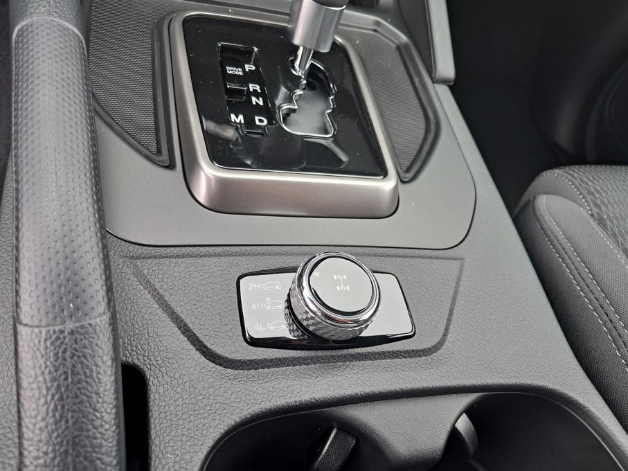 Samochód nowy SsangYong KGM od ręki