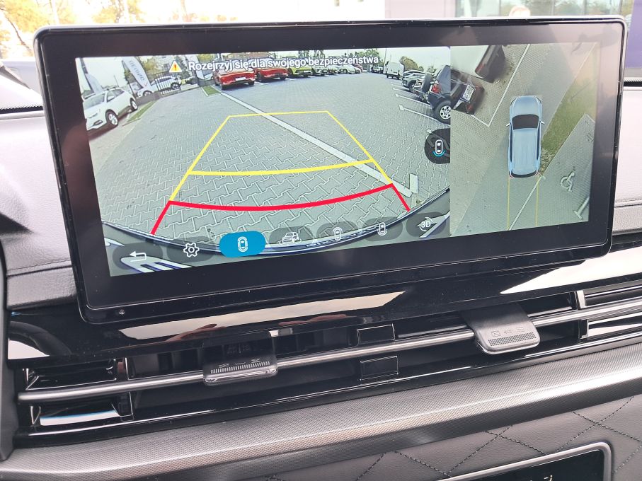 SsangYong KGM Rexton 2025 salon