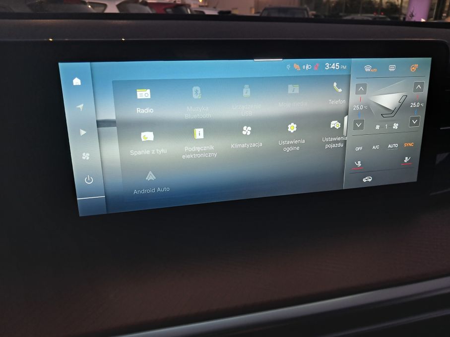 SsangYong KGM Torres 2025 salon