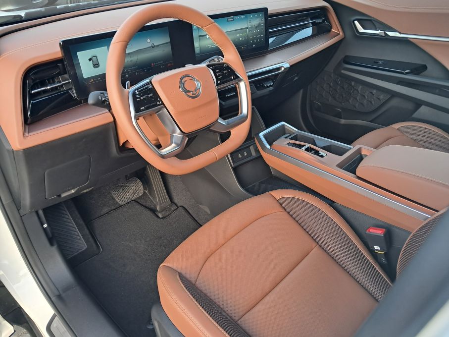 SsangYong KGM Torres benzyna