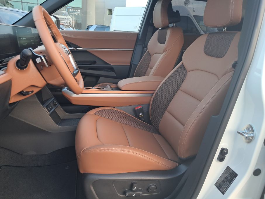 SsangYong KGM Torres nowe auto