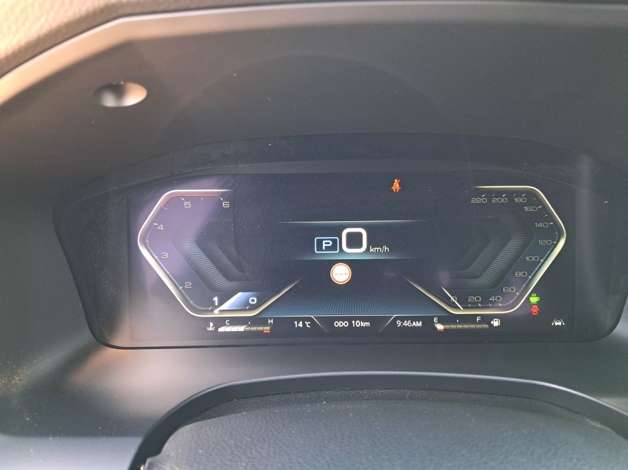 SsangYong KGM Musso Grand 2025 salon