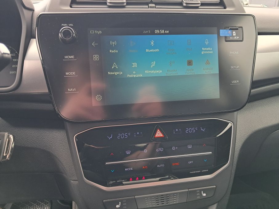 Kabina SsangYong KGM Tivoli 2025