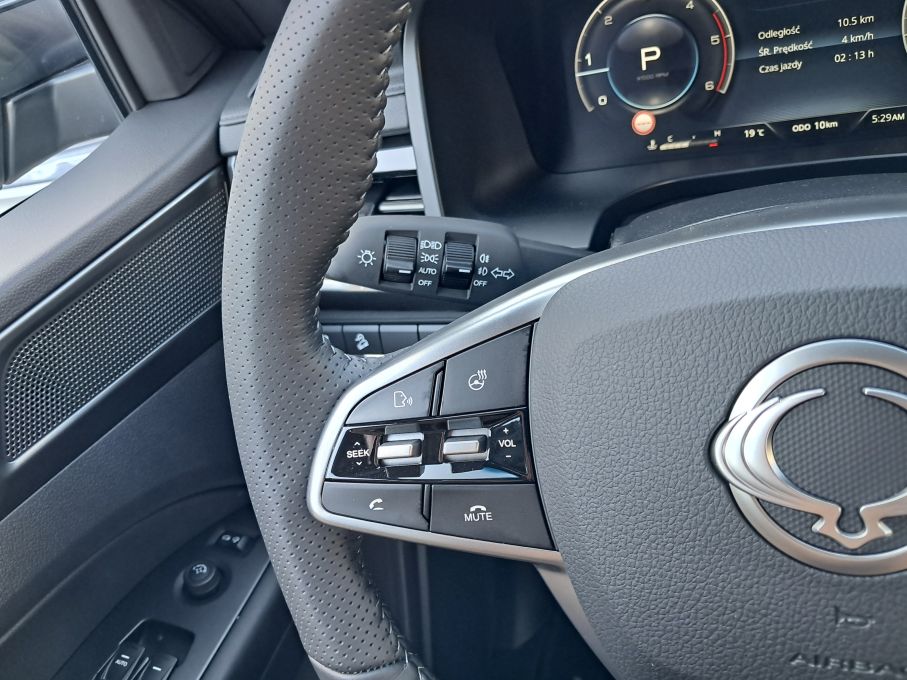 Kabina SsangYong KGM Musso Grand 2025