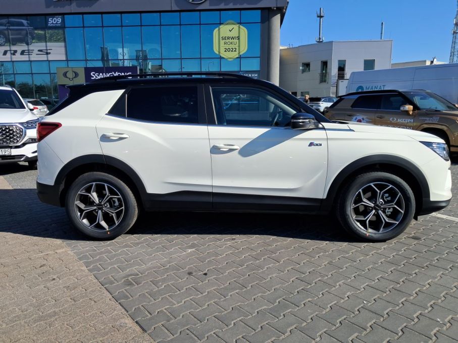 Nowy KGM Korando 1.5 Turbo 163KM AT6 Adventure + P. Winter + P. Black