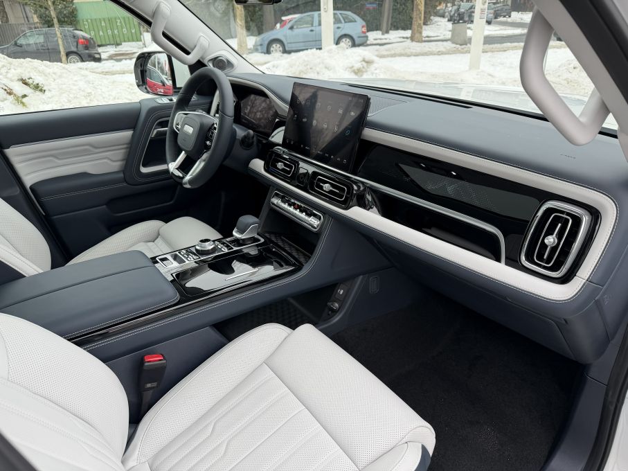 BAIC BJ60 2.0 Turbo 267KM MHEV, 4x4, 7 osobowy, masaże, skóra zdjęcie nr 10