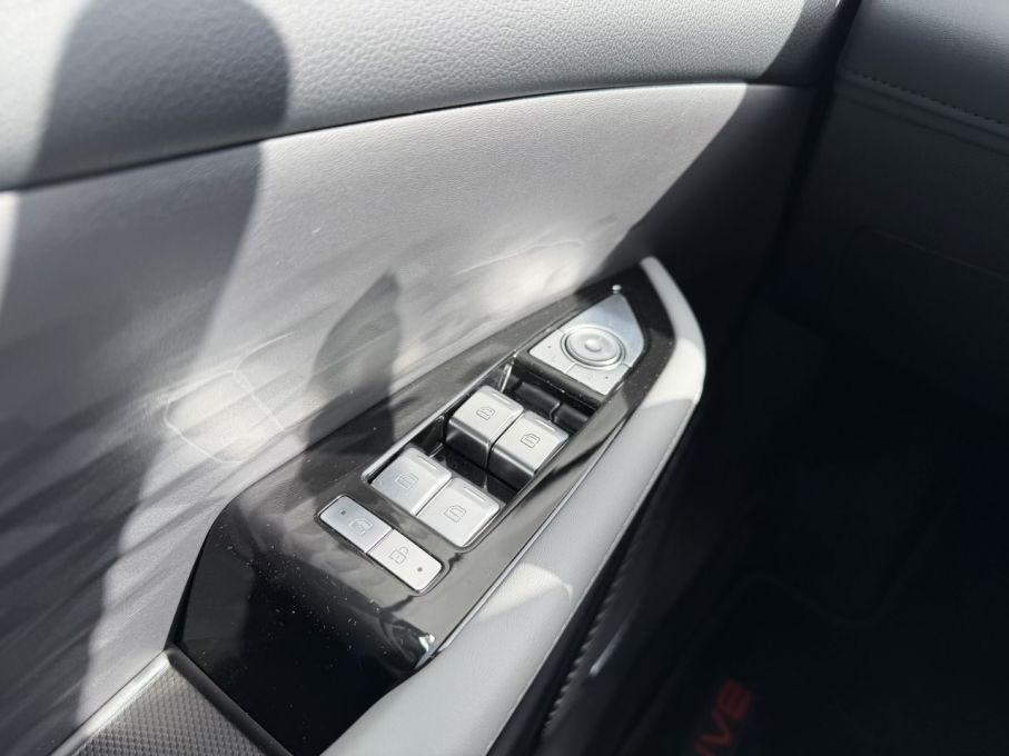 BAIC Beijing 5 Business 1.5 177KM AT7 2WD