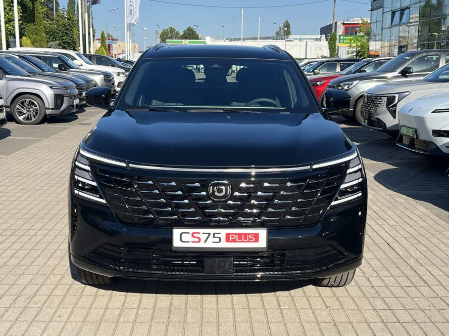 Samochód nowy od dealera