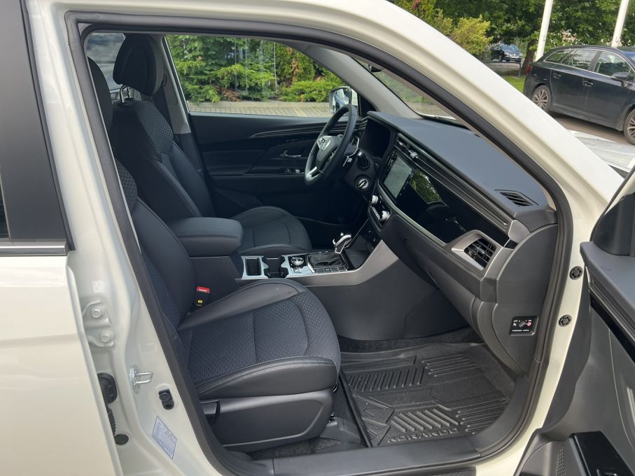 Kabina SsangYong KGM Korando 2026