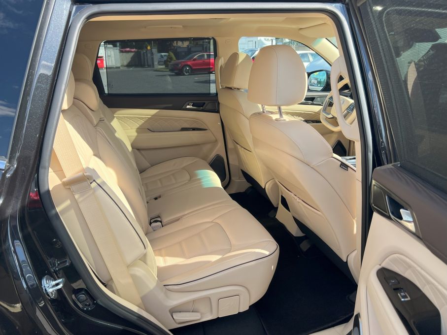 Nowy SsangYong KGM Rexton tanio