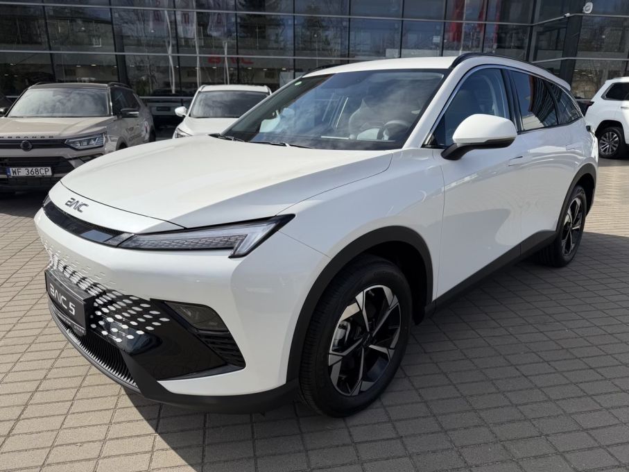 Nowy BAIC Beijing 5 Business 1.5 177KM AT7 2WD