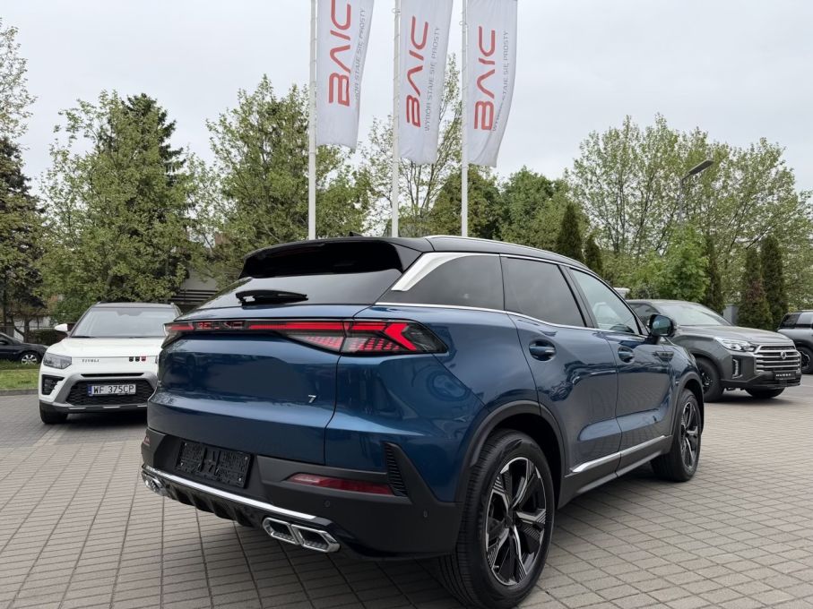 Fabrycznie nowy BAIC 7 2025 od ręki