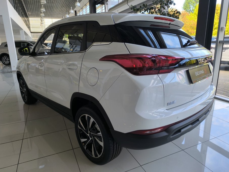 Fabrycznie nowy Beijing 3 2025 od ręki