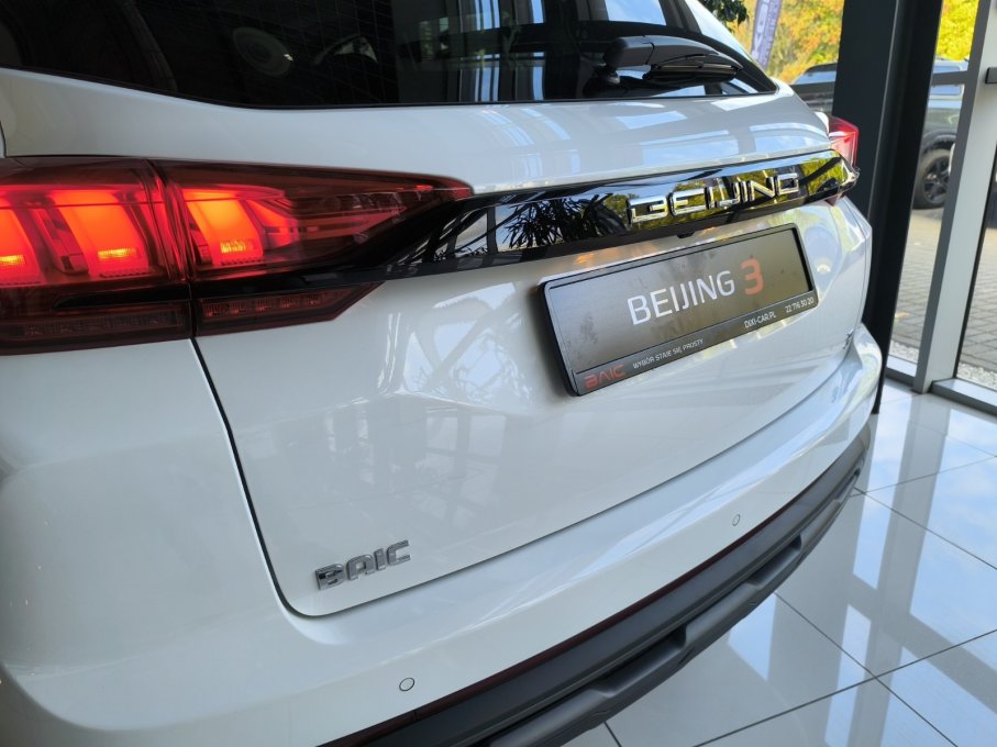BAIC Beijing 3 Warszawa