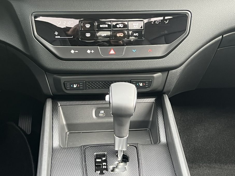 SsangYong KGM Musso Grand nowe auto
