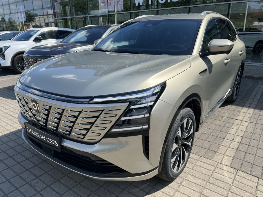 CHANGAN CS75PLUS 1.5 181KM AT8