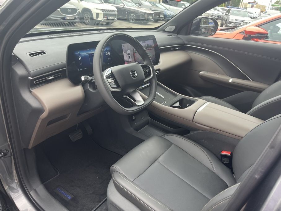 Nowy CHANGAN CS55PLUS 1.5 181KM AT7