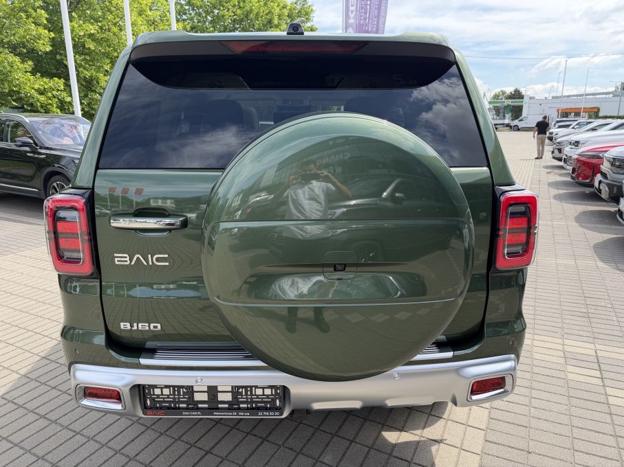 BAIC BJ60 Benzyna