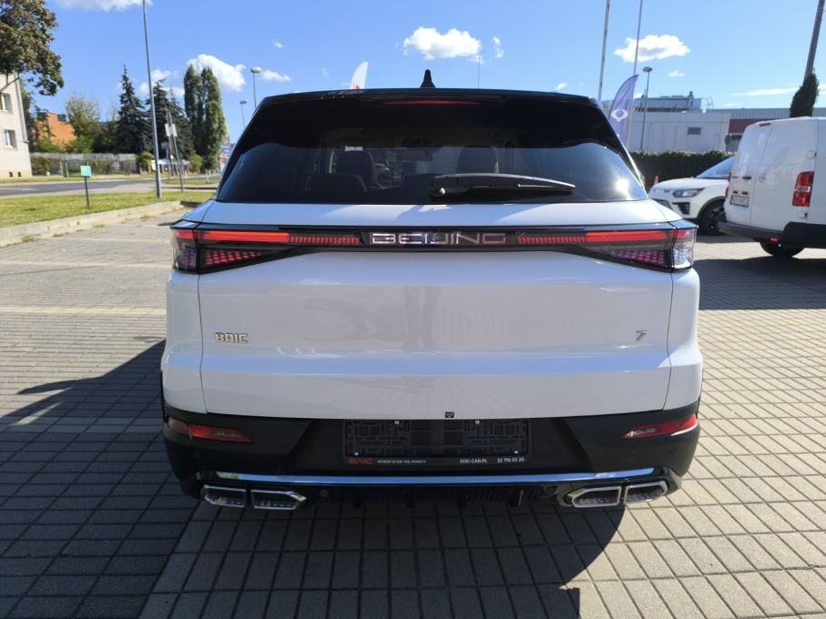 Fabrycznie nowy Beijing 7 2025 od ręki