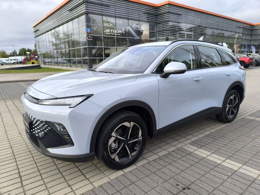 Samochód nowy od dealera