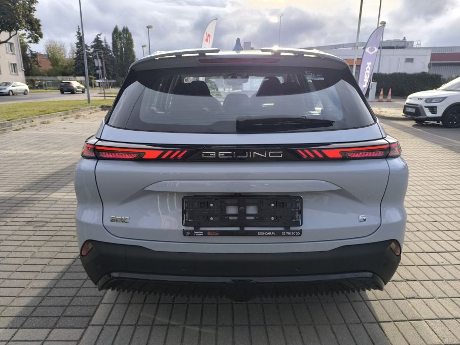 BAIC Beijing 5 Business 1.5 177KM AT7 2WD