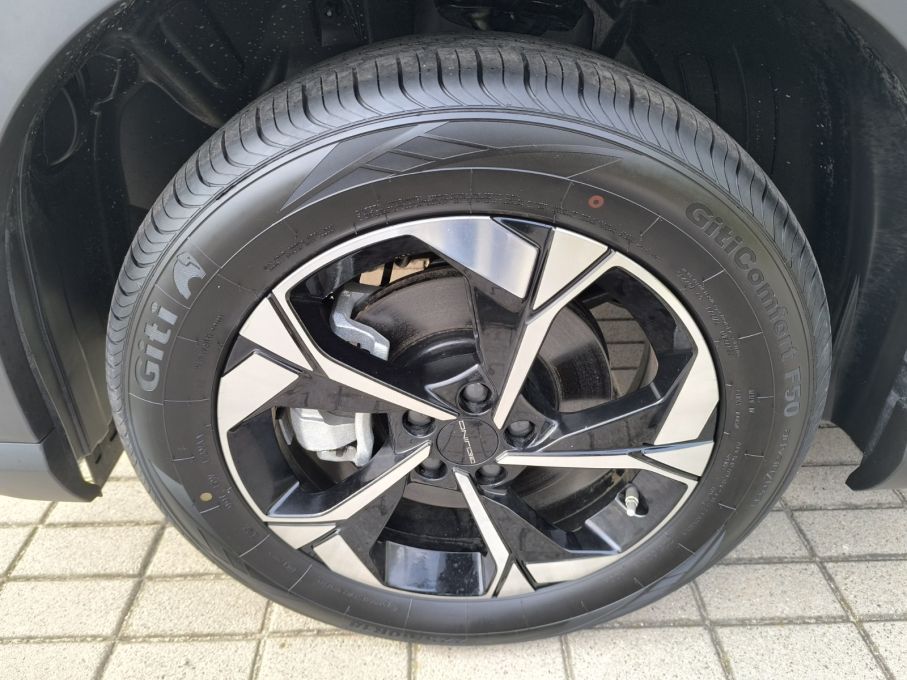 Nowy BAIC Beijing 5 Business 1.5 177KM AT7 2WD