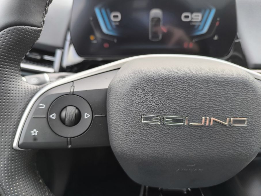 BAIC Beijing 5 2025 salon